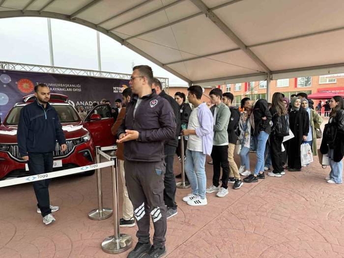 Togg Ve Devrim Arabası İkaf’23’ün İkinci Gününde İlgi Görmeye Devam Ediyor