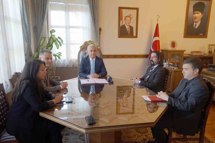Depremzede Çocuklar, Yaşadıkları Travmayı Bu Projeyle Atlatacak