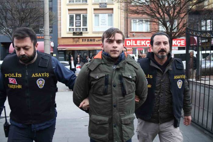 Tuğçe Can’ın Katilinin Yargılandığı Duruşma 1 Haziran’a Ertelendi