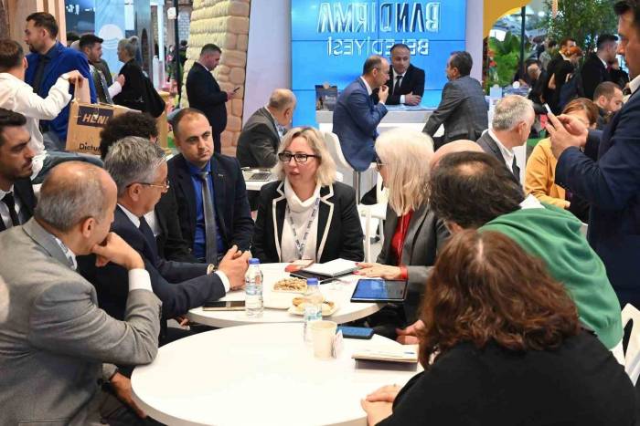 Kemer, İngiltere’de Tanıtılıyor