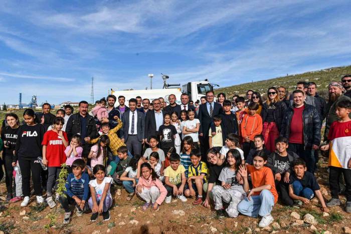 Kmü’de "haydi Gel Spor Yapalım" Etkinliğinde Fidan Dikildi