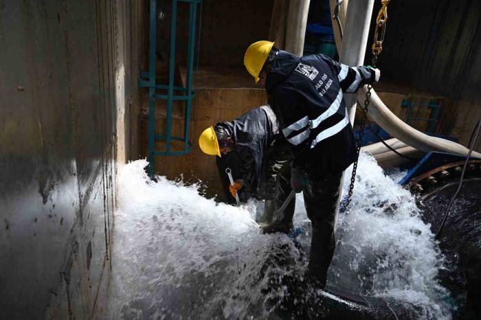 Başkan Altay: "içme Suyu Şebekesindeki Büyük Arızayı Tedbirler Sayesinde Kısa Sürede Çözüme Kavuşturduk"