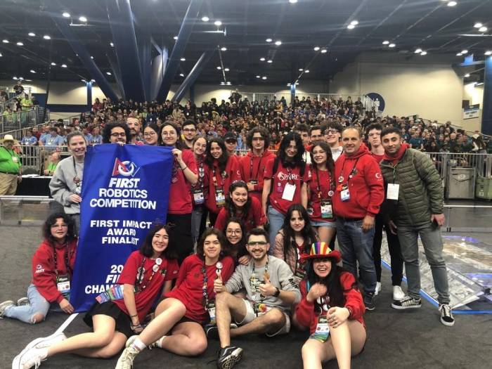 Sparc Takımı First Robotics Competition’da First Impact Finalist Ödülünü Aldı
