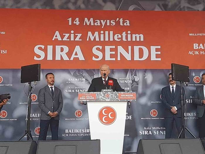 Mhp Lideri Bahçeli, Balıkesir’de Vatandaşlara Hitap Etti