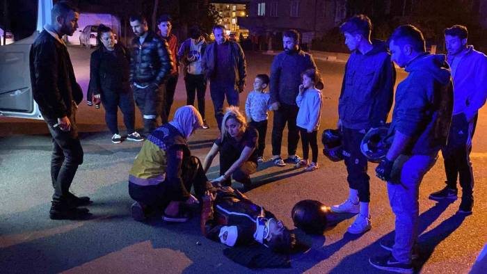 Elektrikli Bisiklete Çarpan Sürücü Olay Yerinden Kaçtı