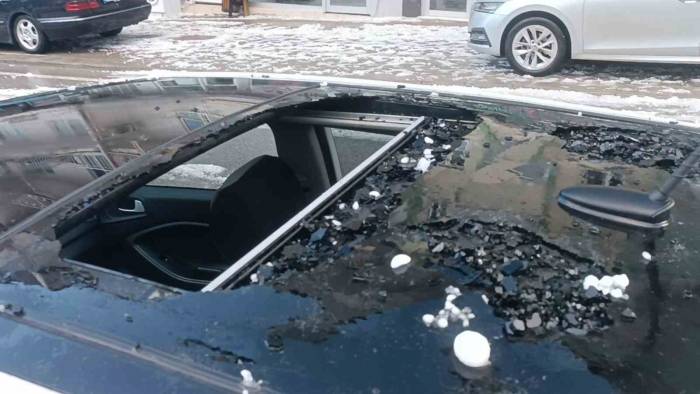 Ceviz Büyüklüğündeki Dolu Milyonluk Hasara Neden Oldu