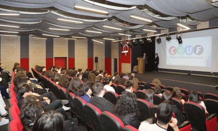 Rektör Altun, Lise Öğrencileri İle Buluştu
