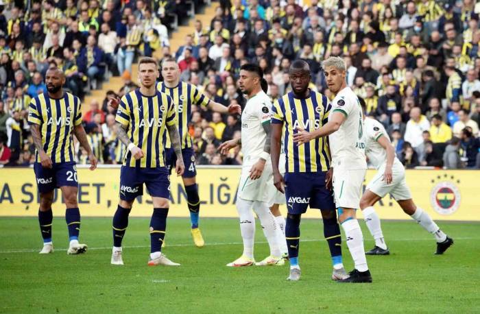 Giresunspor İle Fenerbahçe 16. Randevuda