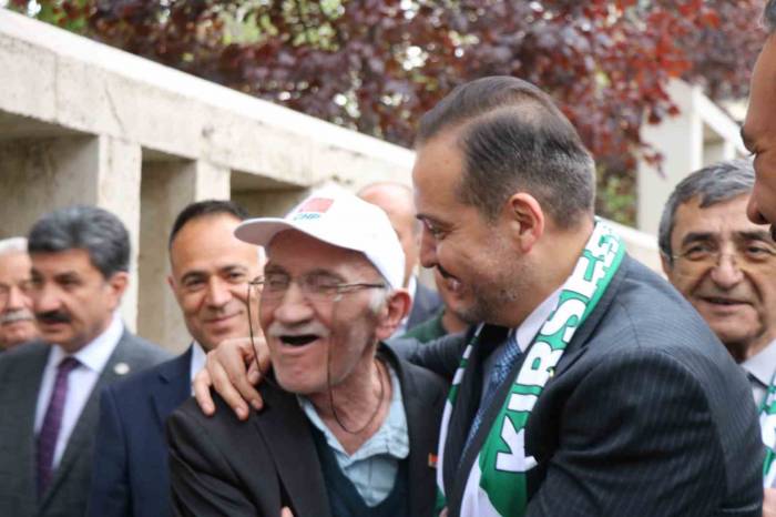 İyi Parti Sözcüsü Zorlu’ya Kırşehir’de Soğuk Duş