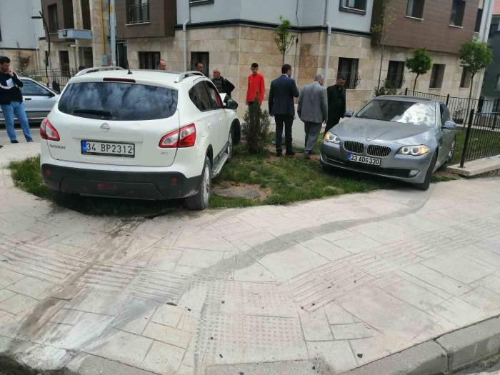 Mhp Elazığ Milletvekili Adayı Işıkver Trafik Kazasında Yaralandı
