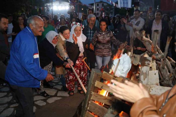 Selçuk’ta Hıdırellez Coşkuyla Kutlandı