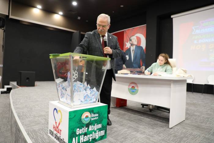 İlkadım’da Atıklar Kazanca Dönüşüyor