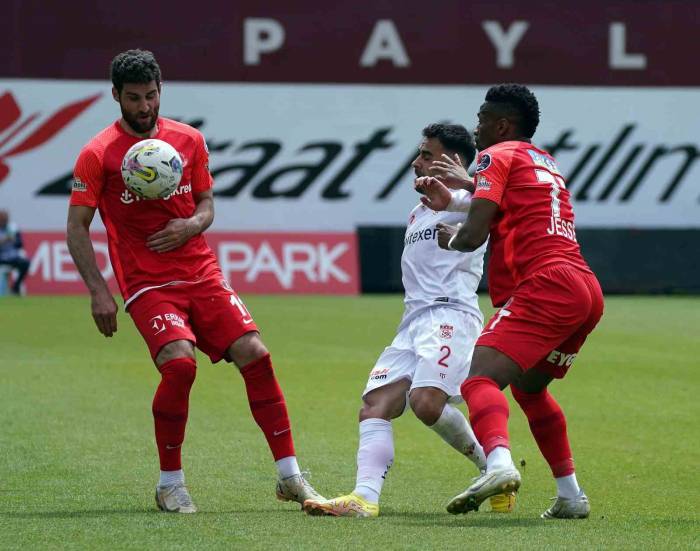 Süper Toto Süper Lig: Ümraniyespor: 4 - Sivasspor: 1 (maç Sonucu)