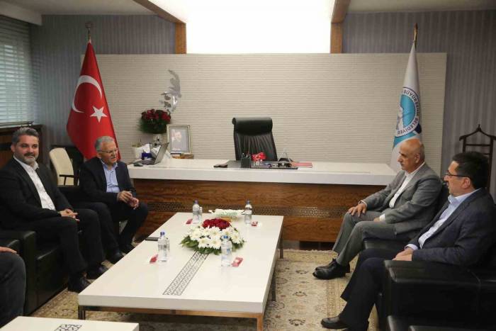 Bakan Kirişci’den Başkan Büyükkılıç’a Ziyaret