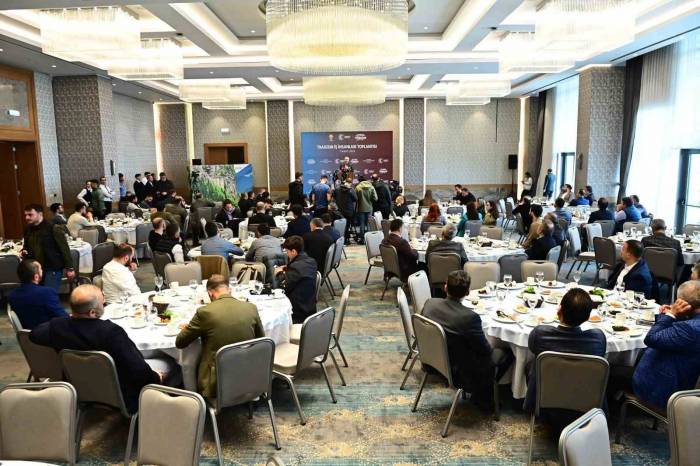 Bakan Karaismailoğlu, Kılıçdaroğlu’na Yanıt Verdi: “yeni İpek Yolu’nu Zaten Açtık; Günaydın”