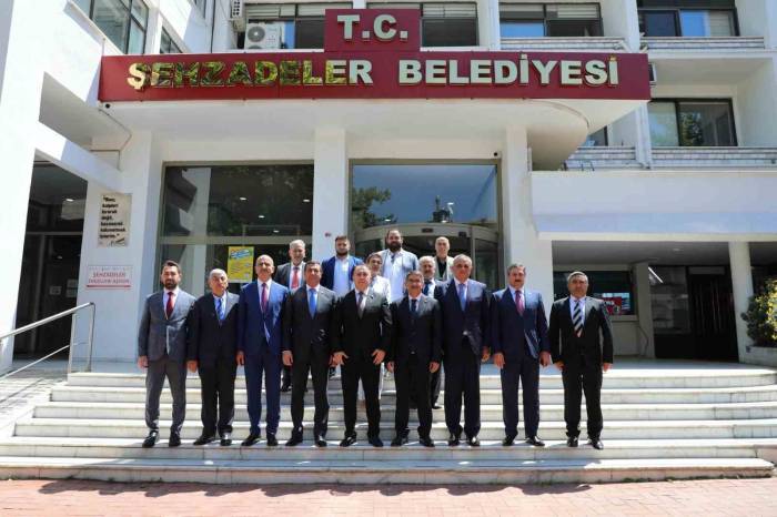 Kardeş Ülke Balkon Konuşması İstiyor