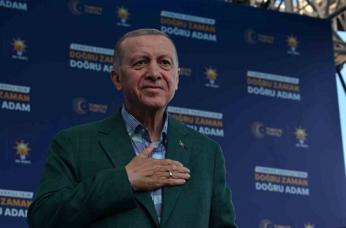 Cumhurbaşkanı Erdoğan’dan Bir Günde Üç Miting: Trakya’da 120 Bin Kişiye Hitap Etti