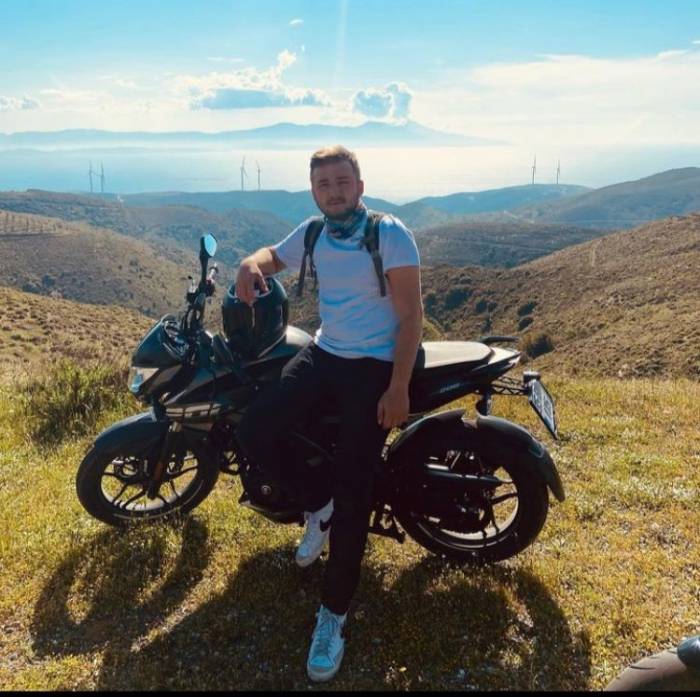 İzmir’de Otobüs İle Çarpışan Motosikletin Sürücüsü Öldü