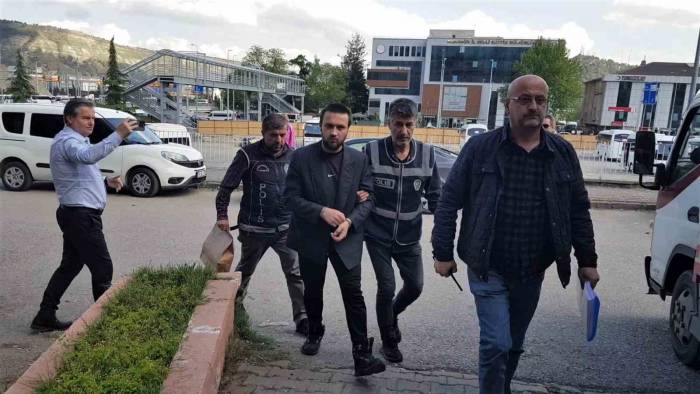 15 Yaşındaki Zanlının 35 Suç Kaydı Çıktı