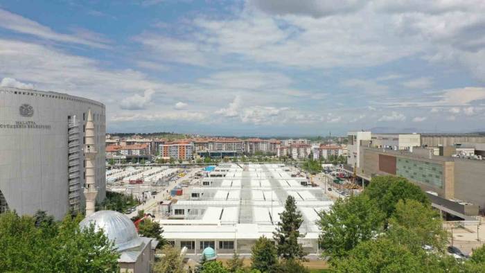 Malatya’da Geçici İş Yerleri Hızla Yükseliyor