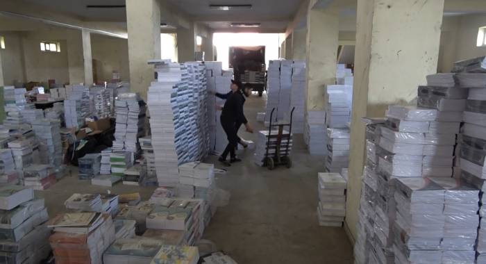 Muş’ta Öğrencilere 125 Bin Kaynak Kitap Dağıtımı Yapıldı