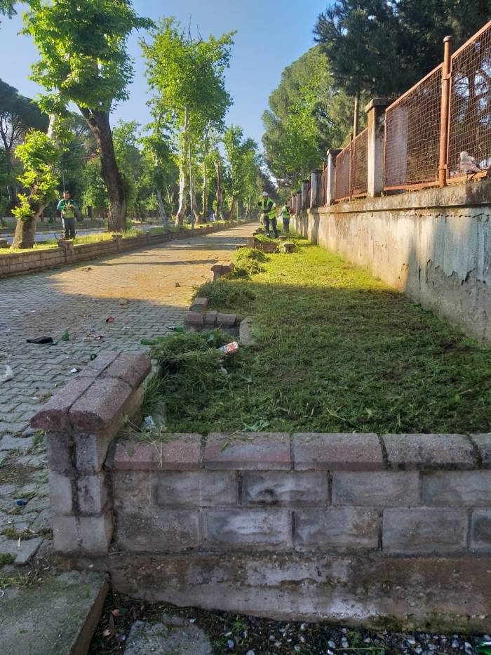 Nazilli Belediyesi’nin Çalışmalarıyla Sokaklar Nefes Alıyor