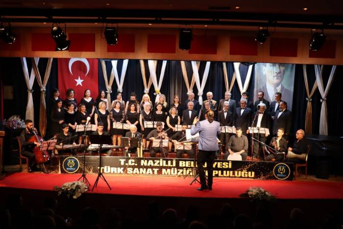 Nazilli’deki Konsere Yoğun İlgi