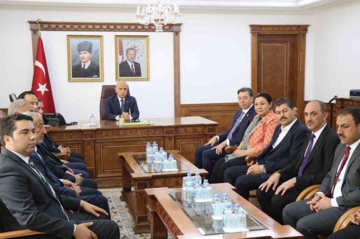 Tarım Ve Orman Bakanı Kirişci: "türkiye Su Fakiri Değil, Su Stresi Çeken Bir Ülkedir"