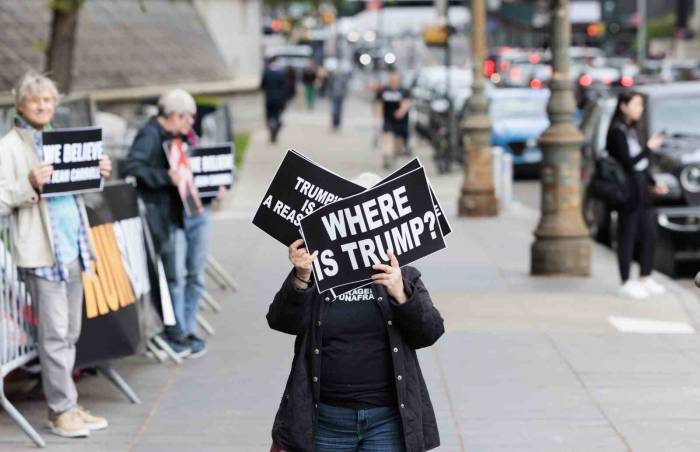 Trump Cinsel Taciz Ve İftiradan Suçlu Bulundu, 5 Milyon Dolar Tazminat Cezası Aldı