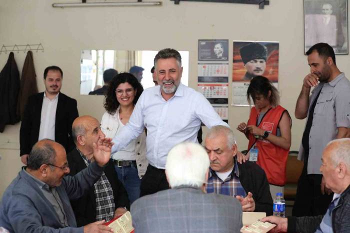Başkan Serdar Sandal’ın Mahalle Ziyaretleri Hız Kesmiyor