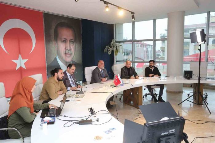 Sandıkçı: "örnek Projeler Hayata Geçiriyoruz"