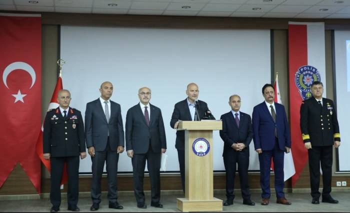 Bakan Soylu, İzmir’de ’kökünü Kurutma Operasyonu’ Hakkında Açıklama Yaptı