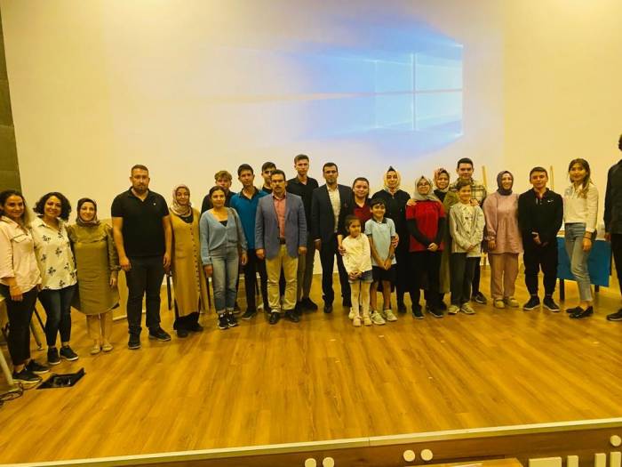 Sarıgöl’de "fikirler Buluşuyor" Yarışması