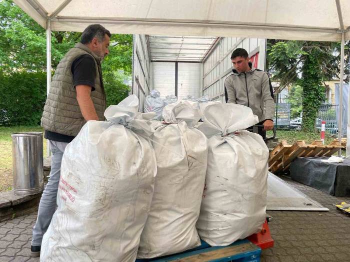 Almanya’da Kullanılan Oylar Türkiye’ye Gönderildi