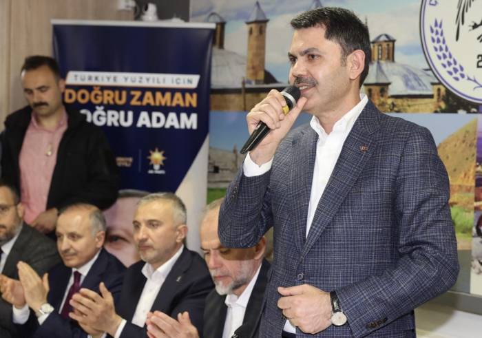 Bakan Kurum: "böyle Bir Provokasyon Erzurum’un Güzel İnsanlarına Mal Edilemez"