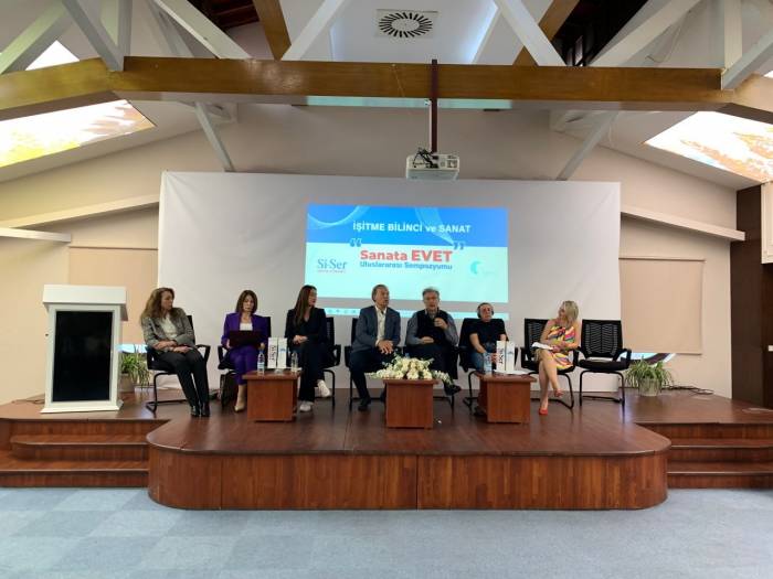 İşitme Bilinci Sanatla Harmanlandı