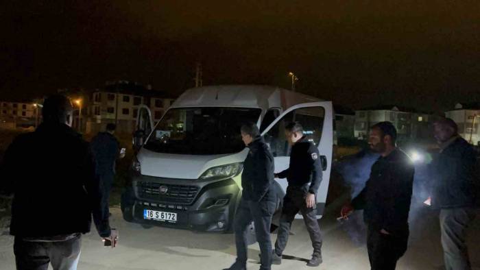 Kaçarken Polis Otosuna Çarpan Alkollü Sürücü Nefes Kesen Kovalamacayla Yakalandı