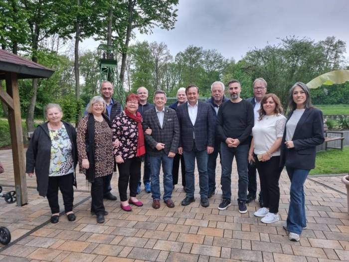 Kuşadası Belediyesi Marl’da Dünyaya Hizmet Ve Projelerini Tanıttı
