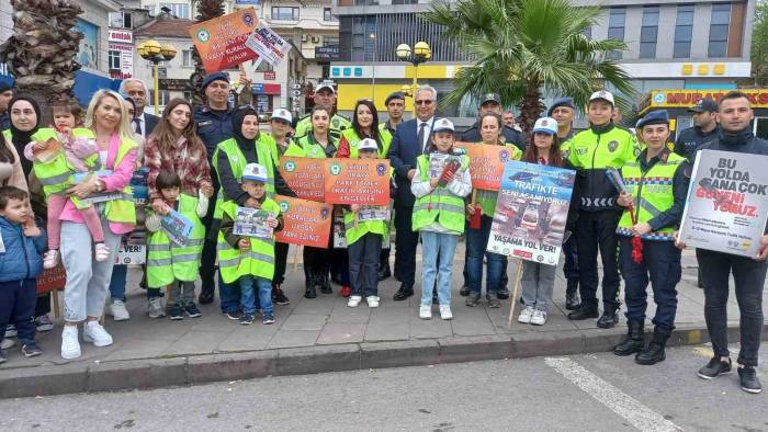Trafik Kurallarına Dikkat Çektiler