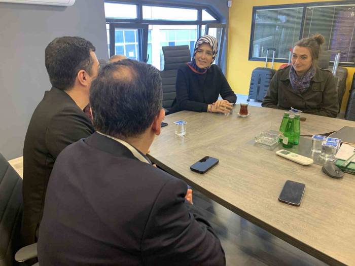 Ak Parti Vekil Adayı Paker: "ülkemizin Daha Da Kalkınması İçin Birlikte Çok Daha İyi İşler Yapacağız"