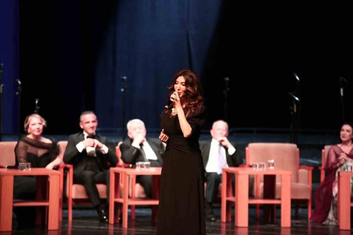 Bursa’da "erdinç Çelikkol’a Vefa Gecesi Konseri"