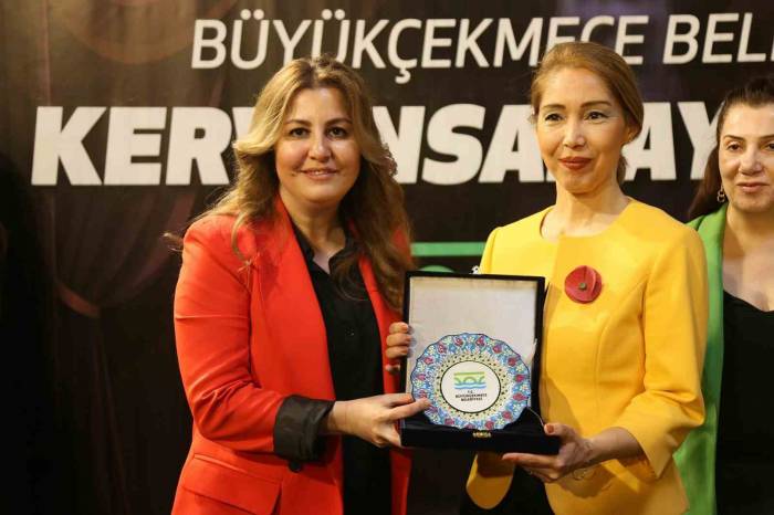 Büyükçekmece’de Düzenlenen “kadın Forumu”nda Kadın Hakları Tartışıldı