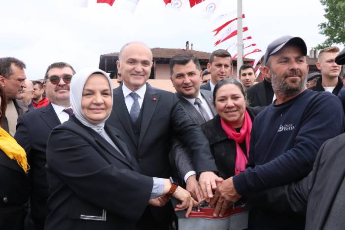 Başkan Özlü Bir Sözünü Daha Yerine Getirdi