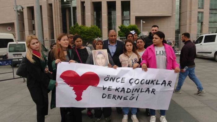 Barışmayı Reddeden Eşini Bıçaklayarak Öldüren Sanık: "bıçağı Çocuklarımı Alabilmek İçin Gerekirse Tehdit Ederim Düşüncesiyle Almıştım"