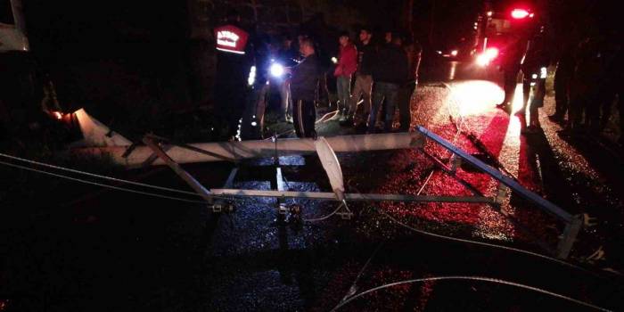 Köşk-başçayır Yolunda Bir Tır Kazası Daha