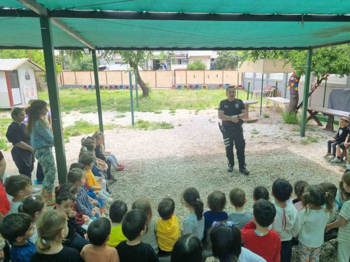 Marmaris’te Miniklere Oyunlarla Trafik Eğitimi Verildi