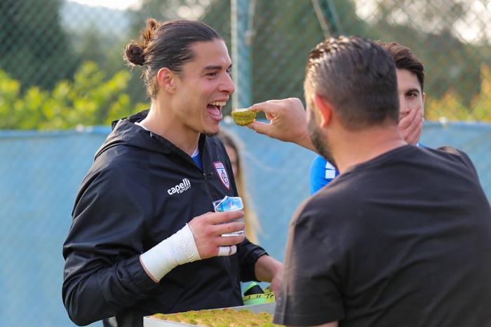 Altınordu, Moral Depoluyor