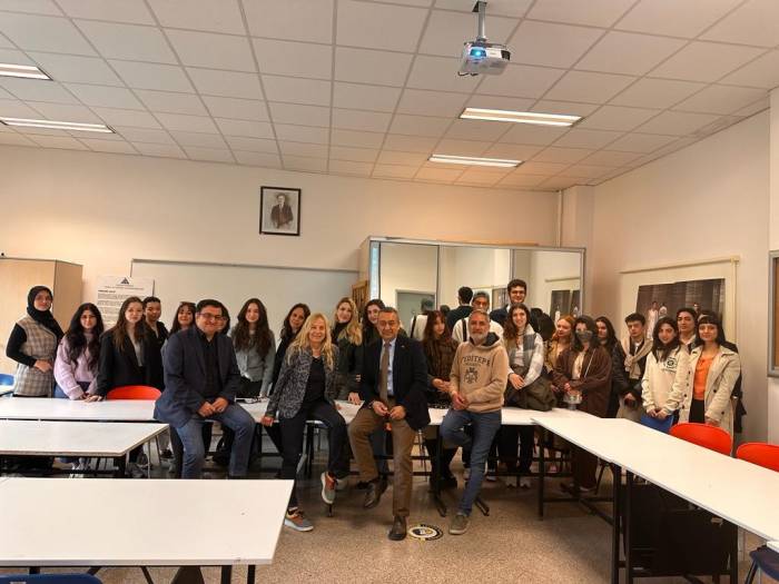Kileci Üniversitelilerle Buluştu
