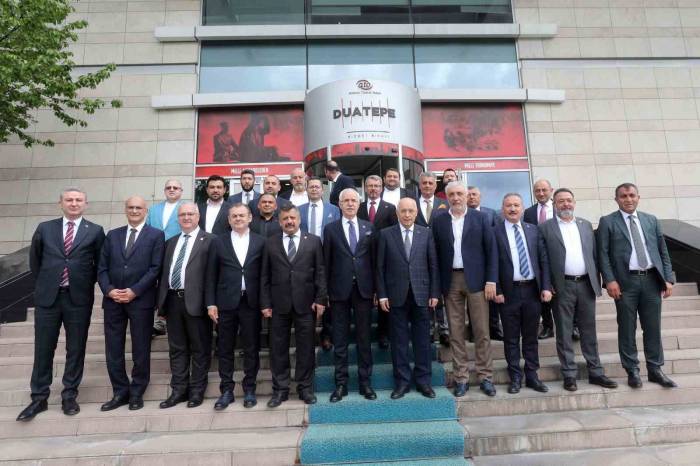 Başkan Yaşar, Ato Yönetimiyle Buluştu