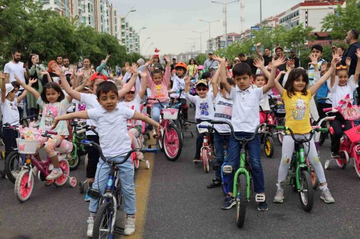 Diyarbakır’da 280 Çocuk Sağlık İçin Pedal Çevirdi